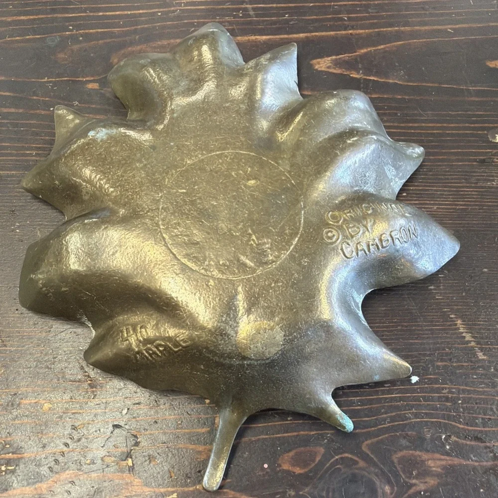 Vintage ORIGINAL by CAMBRON Heavy Solid Brass MAPLE LEAF DISH 410